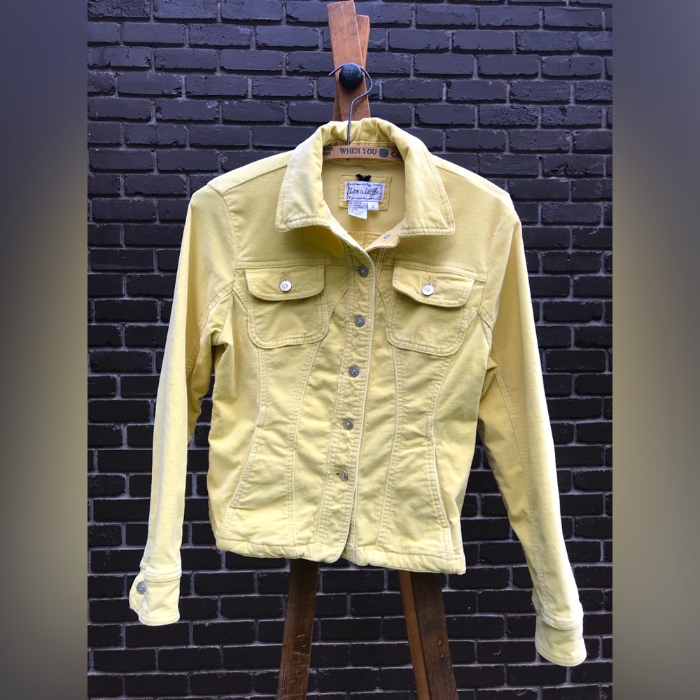 Live A Little Y2K Corduroy Button Up Butter Yellow Ish Small